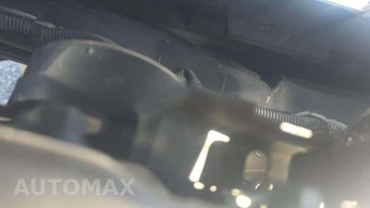 2011 Toyota Camry LE – miniatura 27