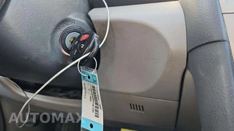 2011 Toyota Camry LE – miniatura 20