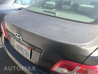 2011 Toyota Camry LE - miniatura 29