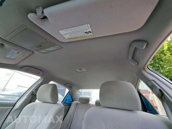 2011 Toyota Camry LE – miniatura 8