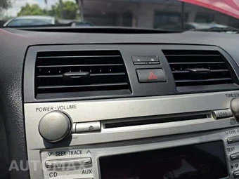 2011 Toyota Camry SE - miniatura 26