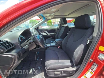 2011 Toyota Camry SE - miniatura 3