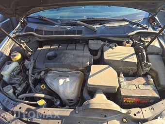 2011 Toyota Camry SE – miniatura 15