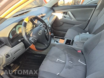 2011 Toyota Camry SE – miniatura 7