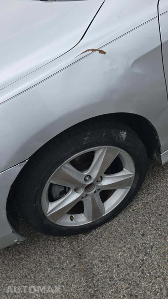 2011 Toyota Camry SE – miniatura 34