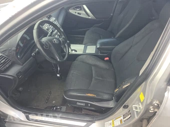 2011 Toyota Camry SE – miniatura 7