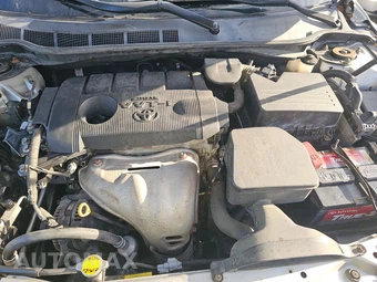 2011 Toyota Camry SE - miniatura 22