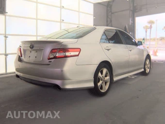 2011 Toyota Camry SE - miniatura 5