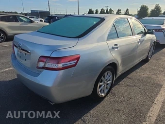2011 Toyota Camry XLE - miniatura 4