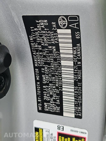 2011 Toyota Corolla LE – miniatura 14