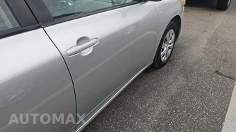2011 Toyota Corolla LE – miniatura 22