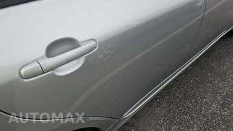 2011 Toyota Corolla LE – miniatura 28