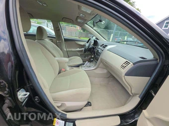 2011 Toyota Corolla LE - miniatura 18