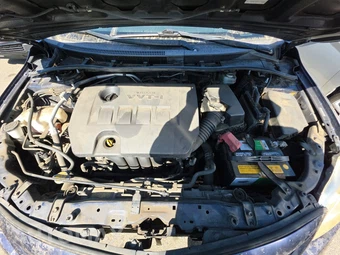 2011 Toyota Corolla LE – miniatura 15