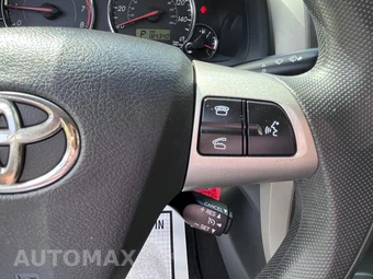 2011 Toyota Corolla S - miniatura 28