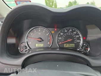2011 Toyota Corolla S – miniatura 15