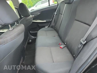 2011 Toyota Corolla S – miniatura 16
