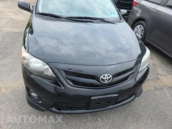 2011 Toyota Corolla S – miniatura 2