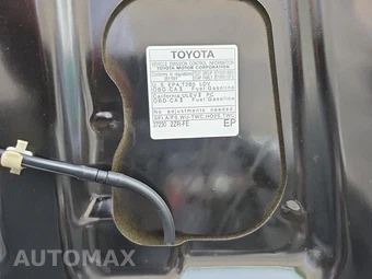 2011 Toyota Corolla S – miniatura 20