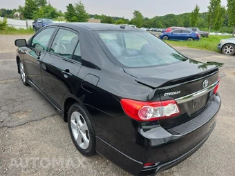 2011 Toyota Corolla S – miniatura 6