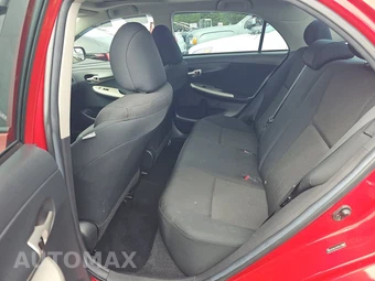 2011 Toyota Corolla S – miniatura 13