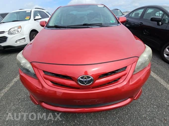 2011 Toyota Corolla S – miniatura 2
