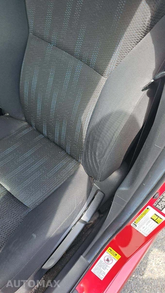 2011 Toyota Corolla S – miniatura 27