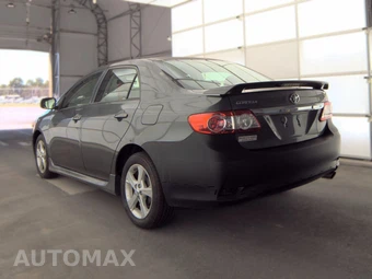 2011 Toyota Corolla S - miniatura 6