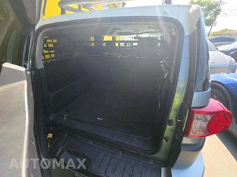 2011 Toyota FJ Cruiser w/Rear Doors - miniatura 14