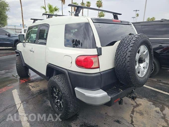 2011 Toyota FJ Cruiser w/Rear Doors - miniatura 2