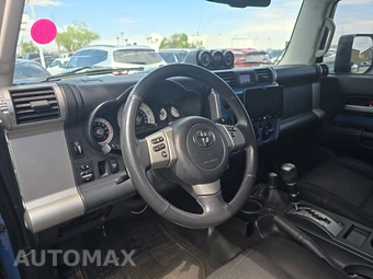 2011 Toyota FJ Cruiser w/Rear Doors - miniatura 10
