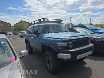 2011 Toyota FJ Cruiser w/Rear Doors - miniatura 3