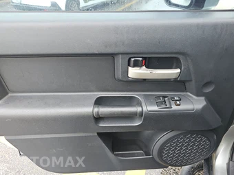 2011 Toyota FJ Cruiser w/Rear Doors - miniatura 15