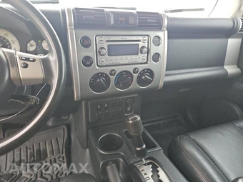 2011 Toyota FJ Cruiser w/Rear Doors - miniatura 17