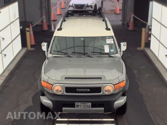 2011 Toyota FJ Cruiser w/Rear Doors - miniatura 2