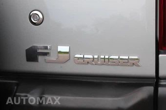 2011 Toyota FJ Cruiser w/Rear Doors - miniatura 18