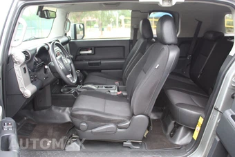 2011 Toyota FJ Cruiser w/Rear Doors - miniatura 26