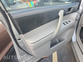 2011 Toyota Highlander – miniatura 9