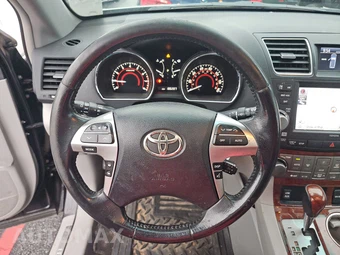 2011 Toyota Highlander Limited – miniatura 10