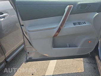 2011 Toyota Highlander Limited – miniatura 9