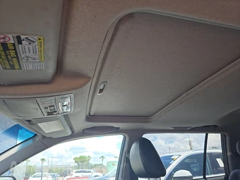 2011 Toyota Highlander SE - miniatura 17