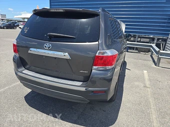 2011 Toyota Highlander SE - miniatura 4