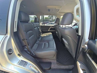 2011 Toyota Land Cruiser - miniatura 14