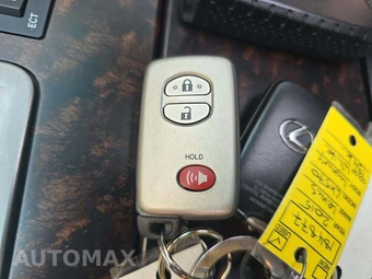 2011 Toyota Land Cruiser - miniatura 5