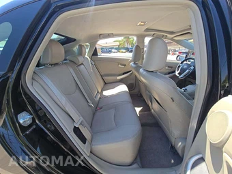 2011 Toyota Prius Four - miniatura 16