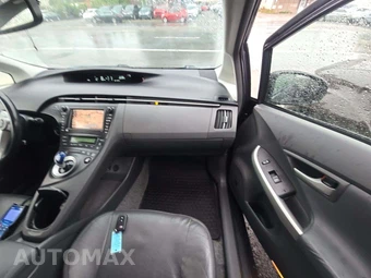 2011 Toyota Prius Four – miniatura 19