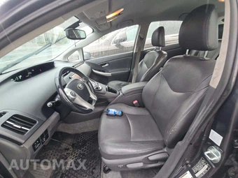 2011 Toyota Prius Four – miniatura 6