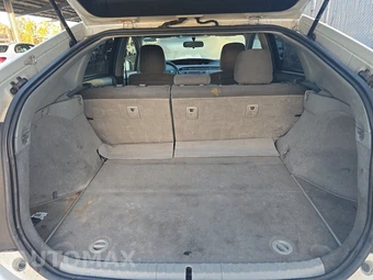 2011 Toyota Prius Three – miniatura 16
