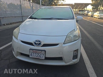 2011 Toyota Prius Three – miniatura 2