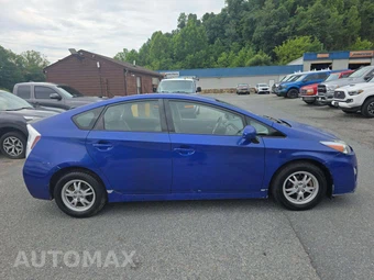2011 Toyota Prius Two – miniatura 4
